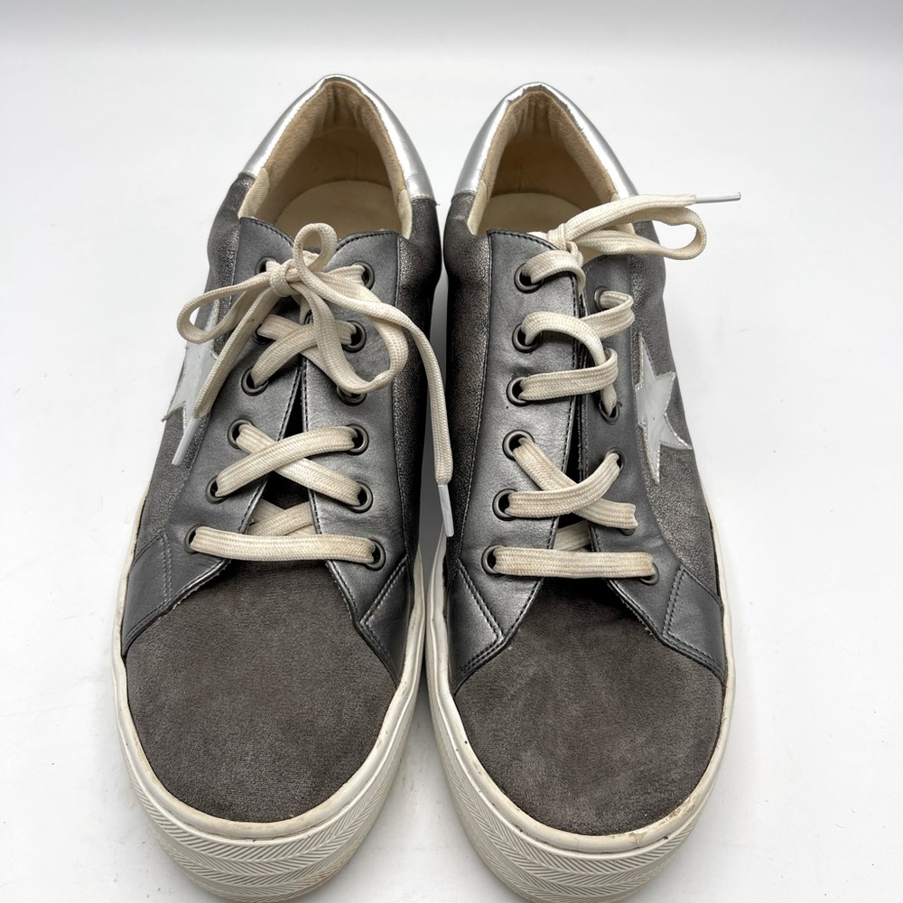 Boutique By Corkys Star Gaze Womens Sneakers Size 11 Gray White Faux Leather